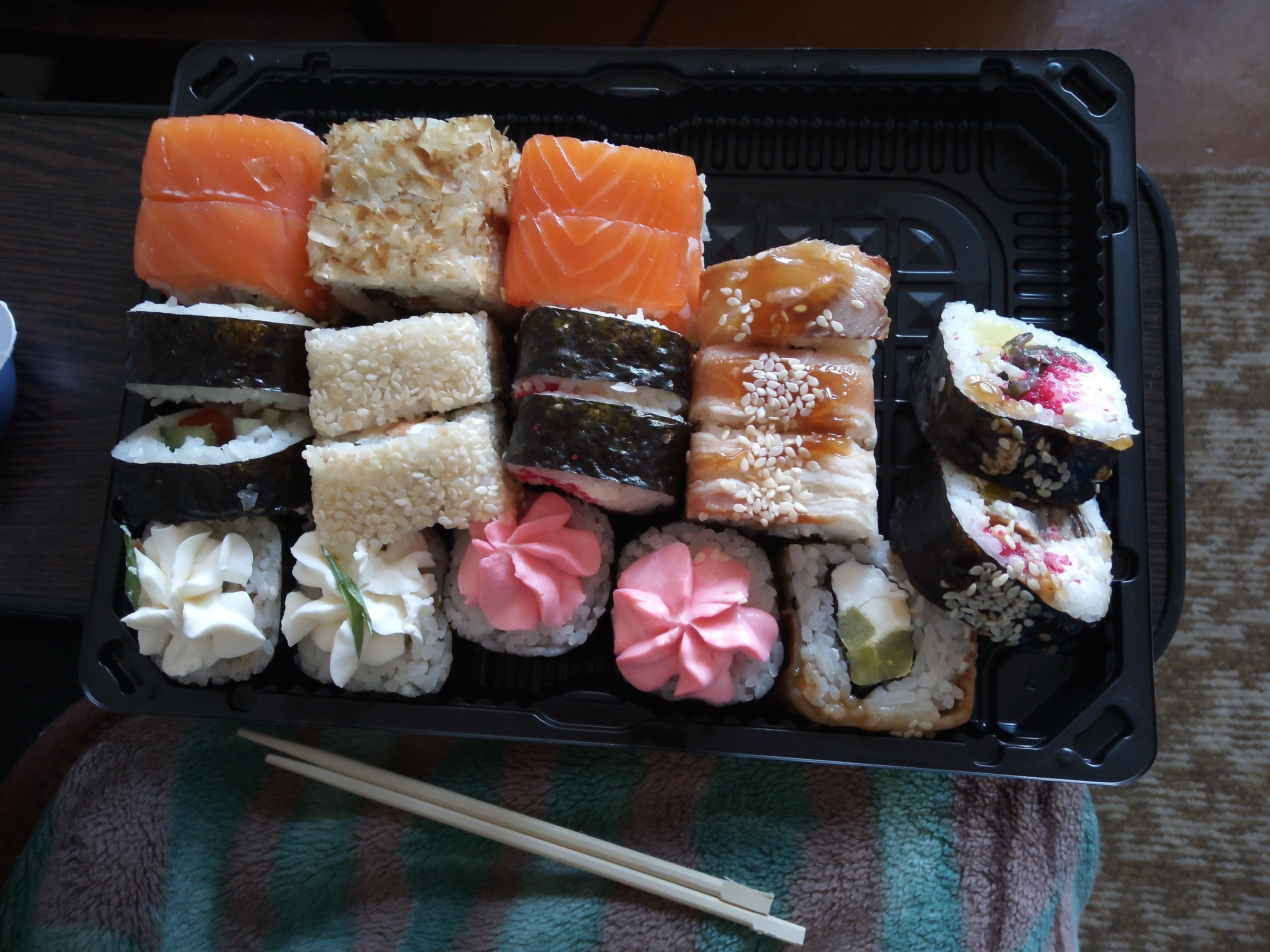 Мармелад в виде суши и роллов