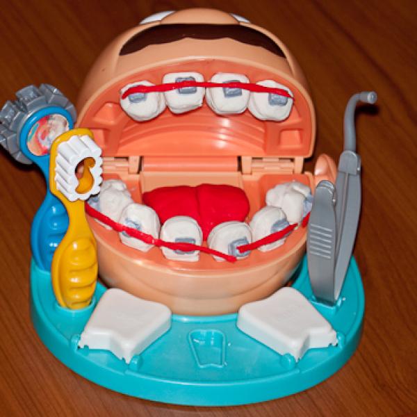 Юному стоматологу:)