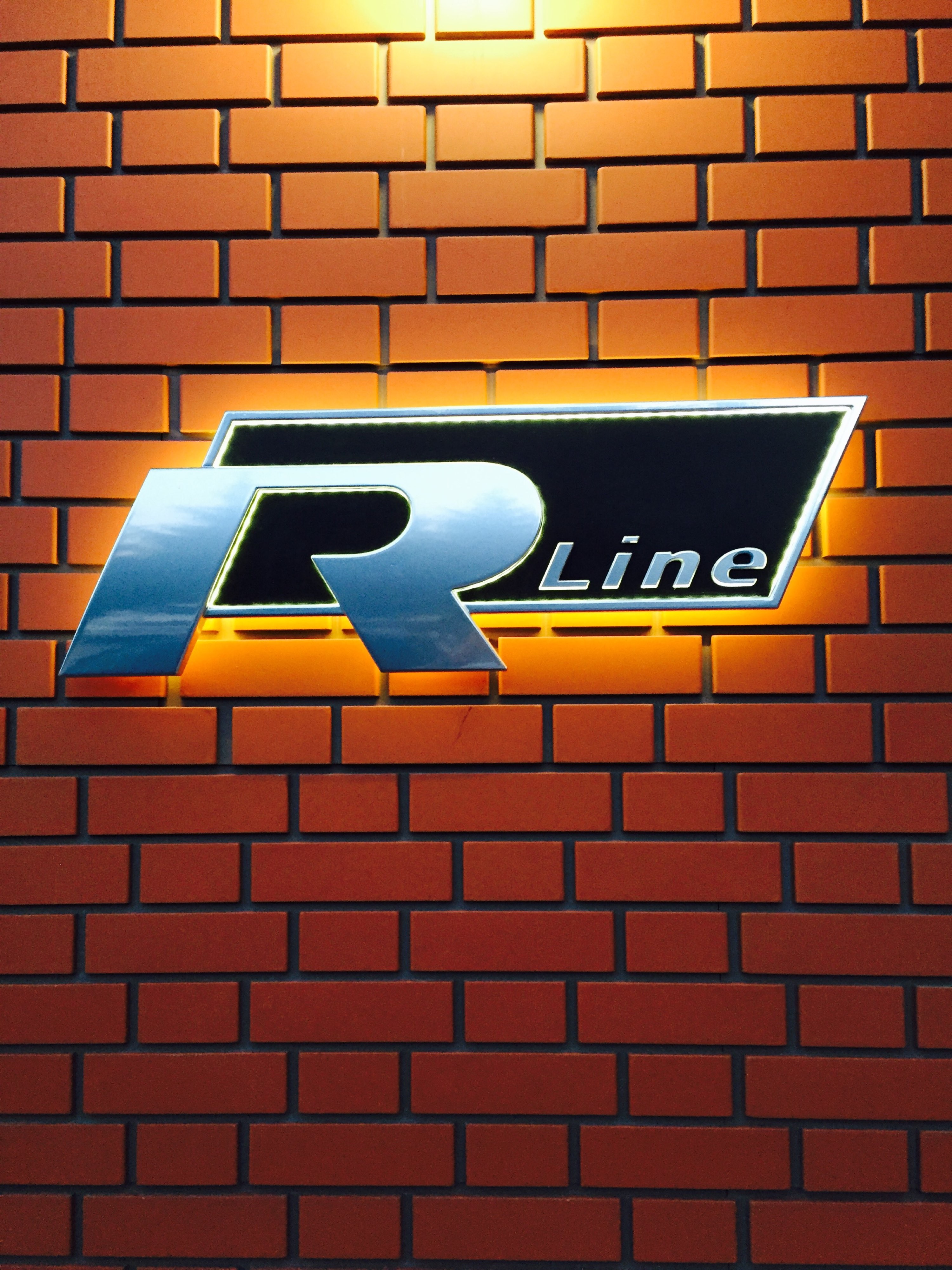 R c сайт. R line. R line logo. R line Махачкала. Р лайн сервис Екатеринбург.