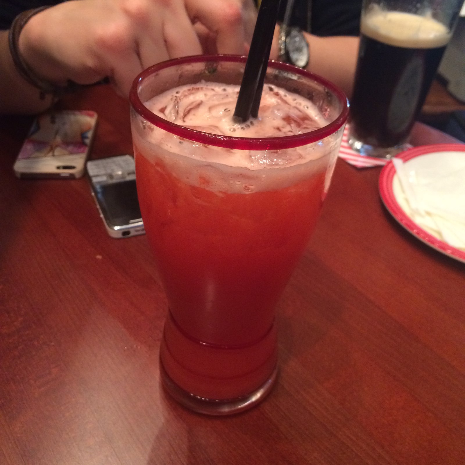 I. Ресторан tgi fridays шереметьево. Tgi fridays ул земляной вал 33. Фрайдис в атриуме на курской. Tgi fridays ул земляной вал 33.