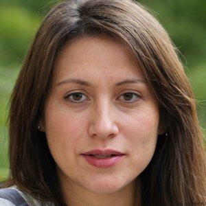 Евгения Солодовникова