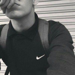 Павел Волков