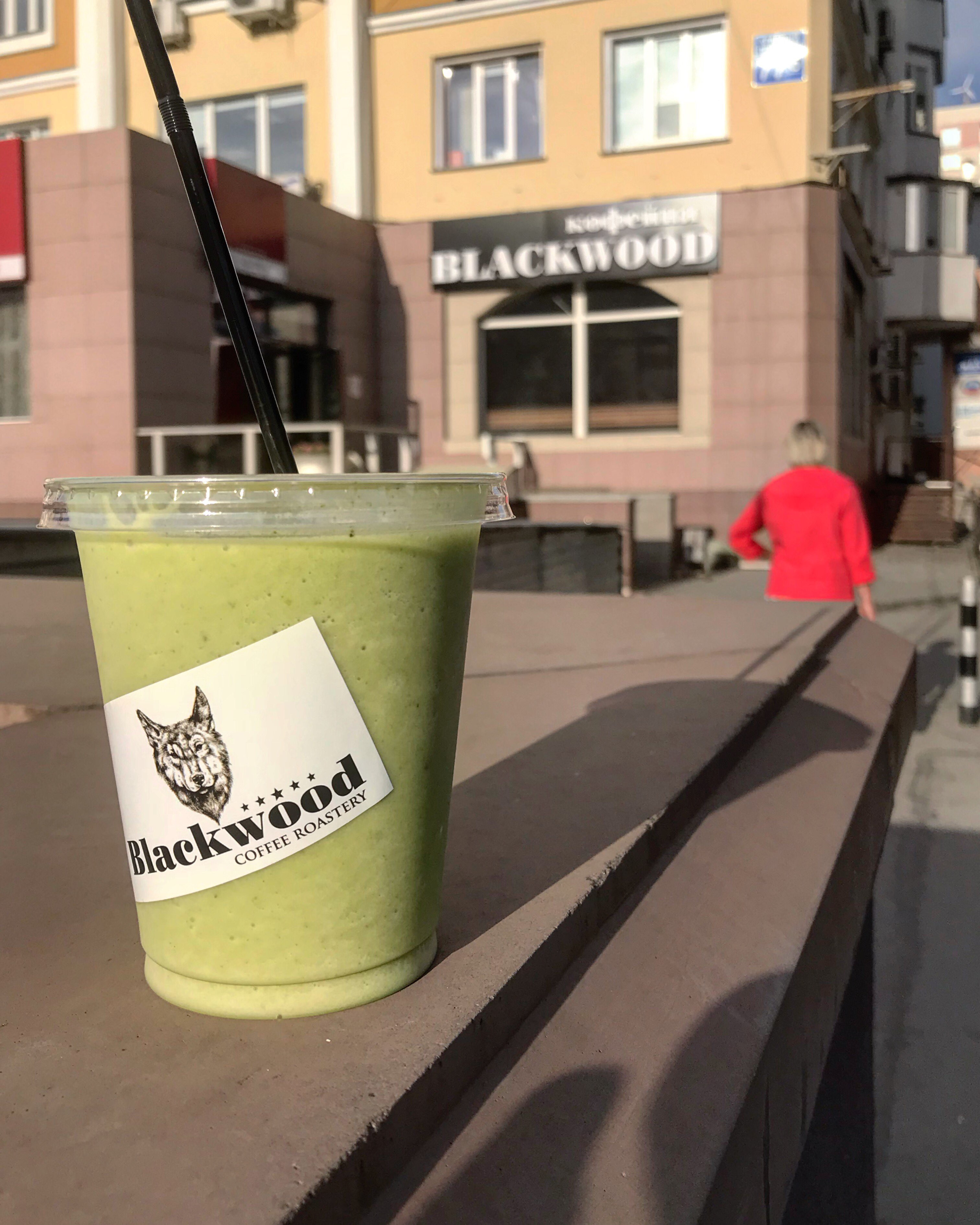 Новосибирск красный проспект 29/1 Blackwood Coffee Roastery. Блэквуд кофе Новосибирск. Блэквуд кофе Новосибирск реклама. Blackwood Новосибирск кофейня логотип.