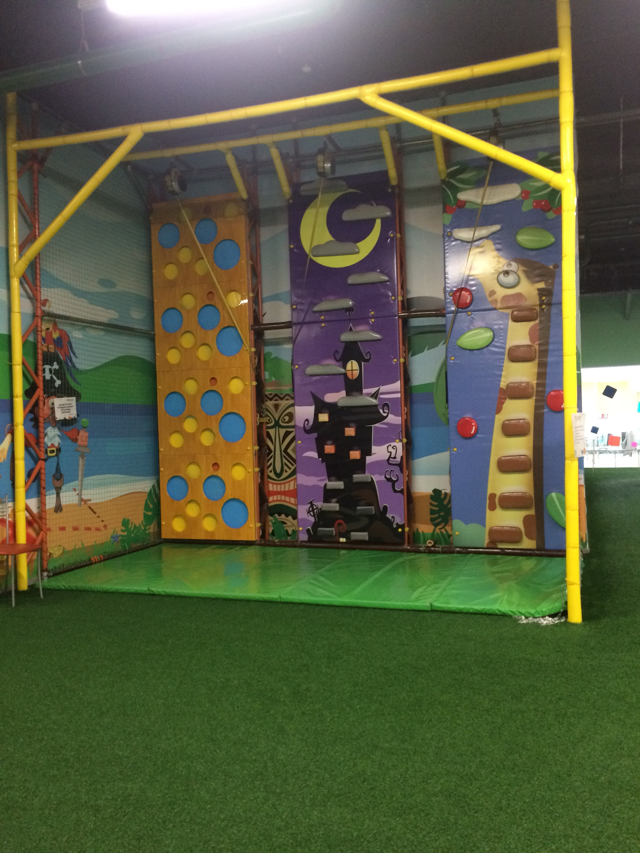 Fun City, amusement park, Yekaterinburg, Krasnolesya Street, 133 - Yandex Maps