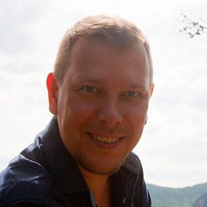 Дмитрий Незванов