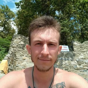 Андрей Махов