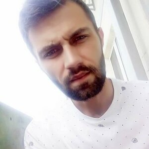 Богдан Лазарев