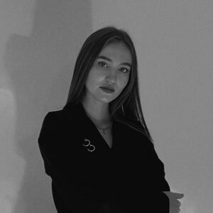 Arina Belousova