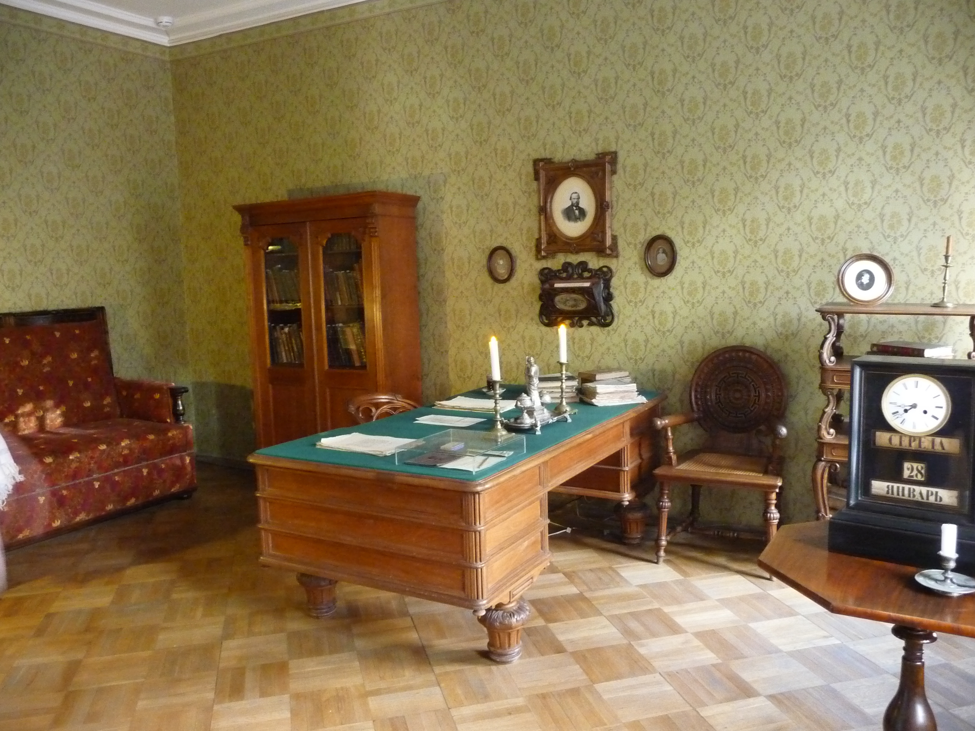 Дом-музей Достоевского в Санкт-Петербурге
