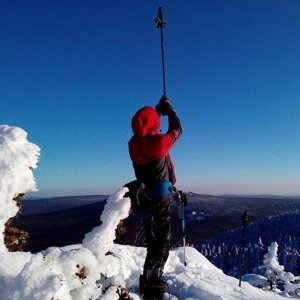 Юрий Петров