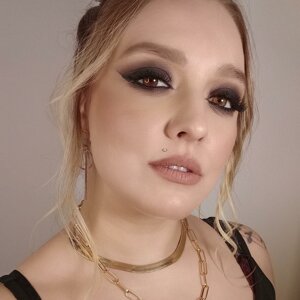 Эвелина Камышникова