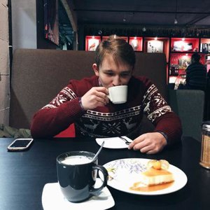 Дмитрий Петров