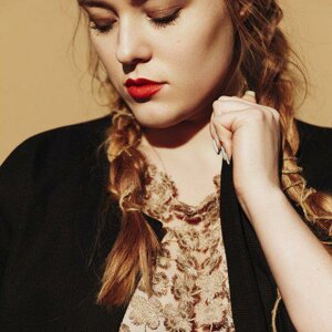 Лиза Калиновская