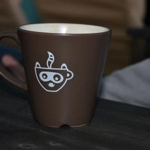 Фирменные кружки с Енотом