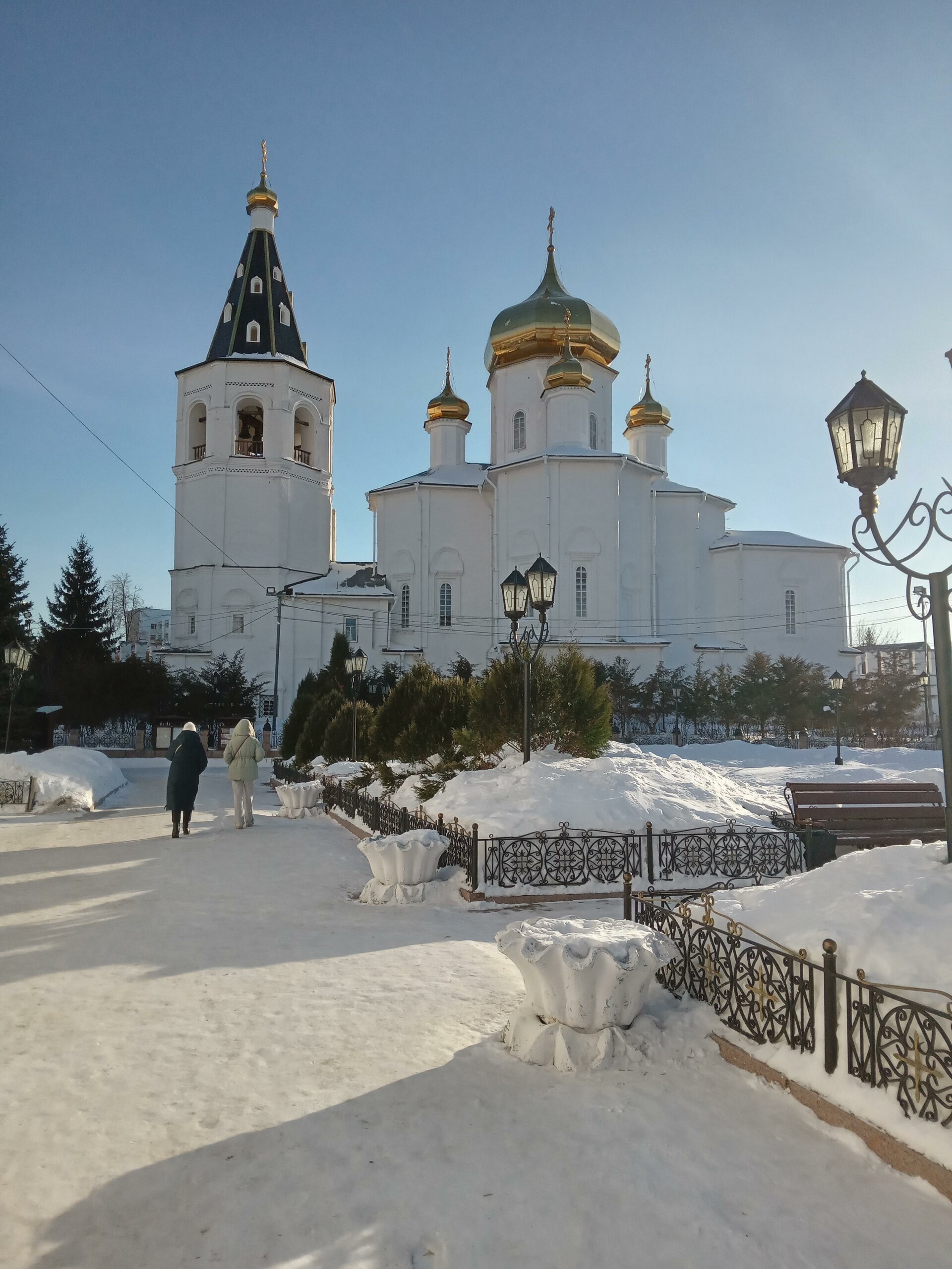 Balex-tur, экскурсионное бюро туров по Уралу, Гостиница Marins Park Hotel,  улица Челюскинцев, 106, Екатеринбург — 2ГИС