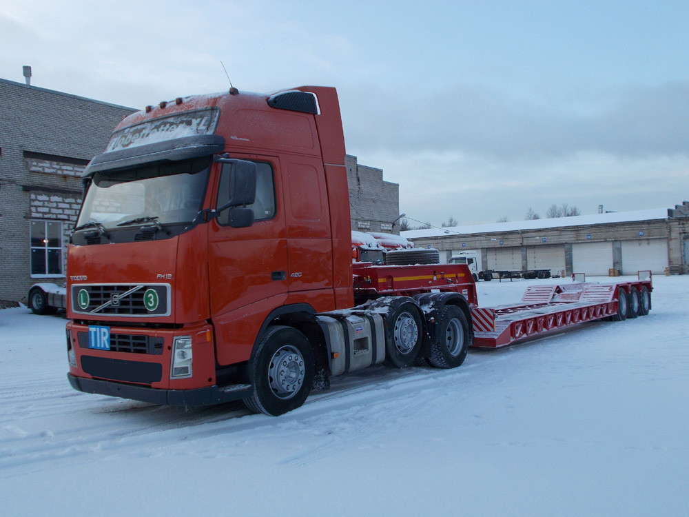 Вольво 4 на 4 тягач. Volvo fm 4х2 сцепка. Вольво 6 на 2. Volvo FH 12 XL 2000 трал. Вольво ФШ 13 6х2.