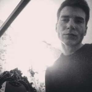 Андрей Ленинский