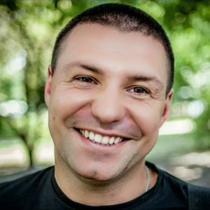 Овчаренко Максим