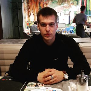Руслан Шнайдер