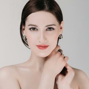 Yulia Pismenova