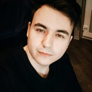 Максим Постников