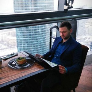 Андрей Степанов