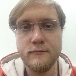 Захаров Ян