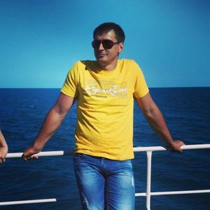 Владимир Марков