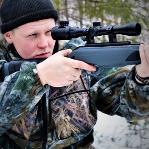 Игорь Попов