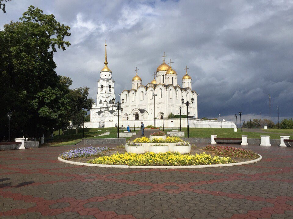 Свято Успенский кафедральный собор Владимир