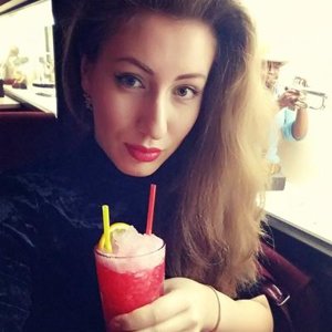 Эля Градусова