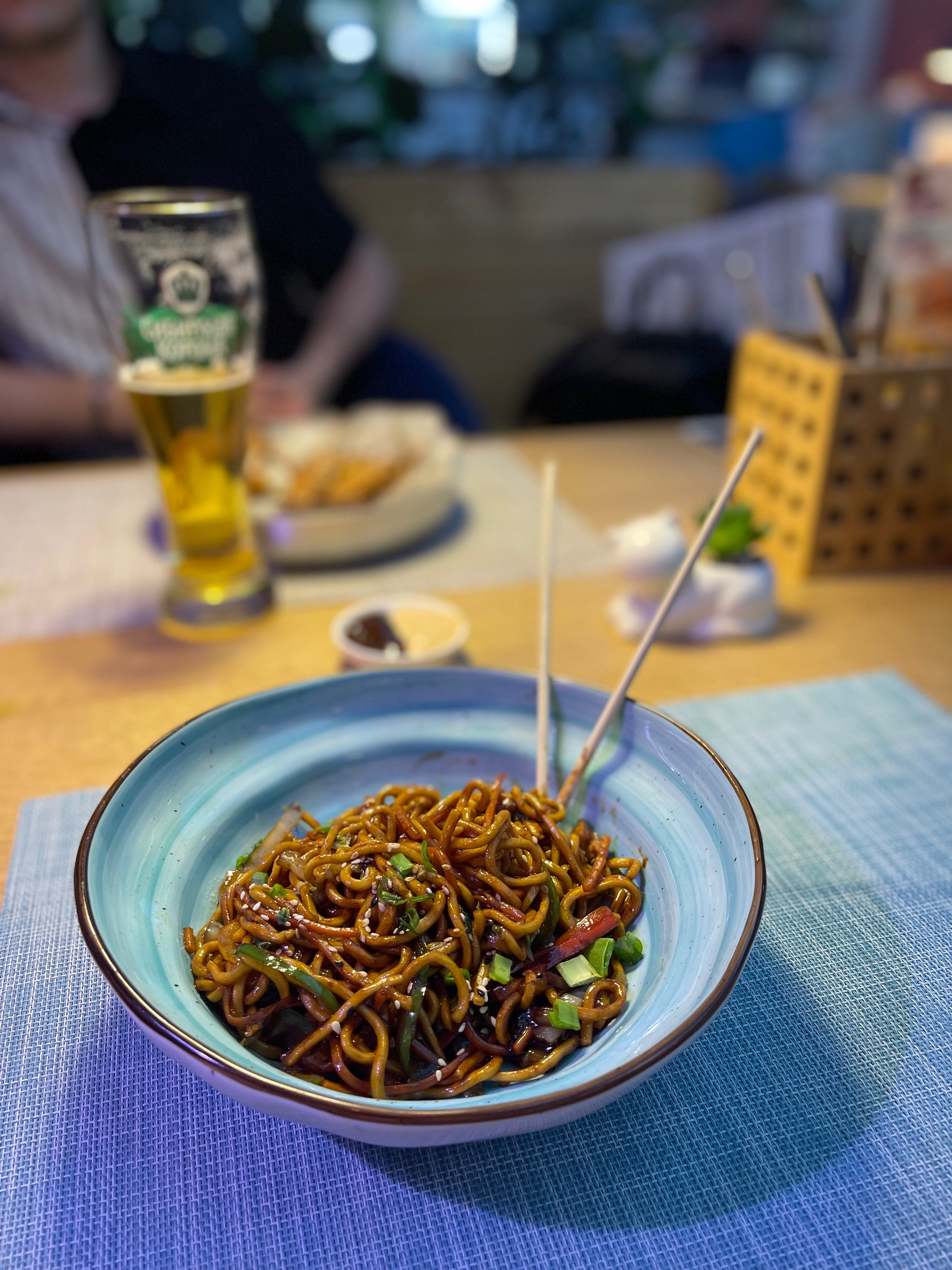 Мао китайская кухня хабаровск. Мао Саранск. Ресторан Мао Саранск. Ресторан Мао Новосибирск. Бар Мао Азия Саранск.