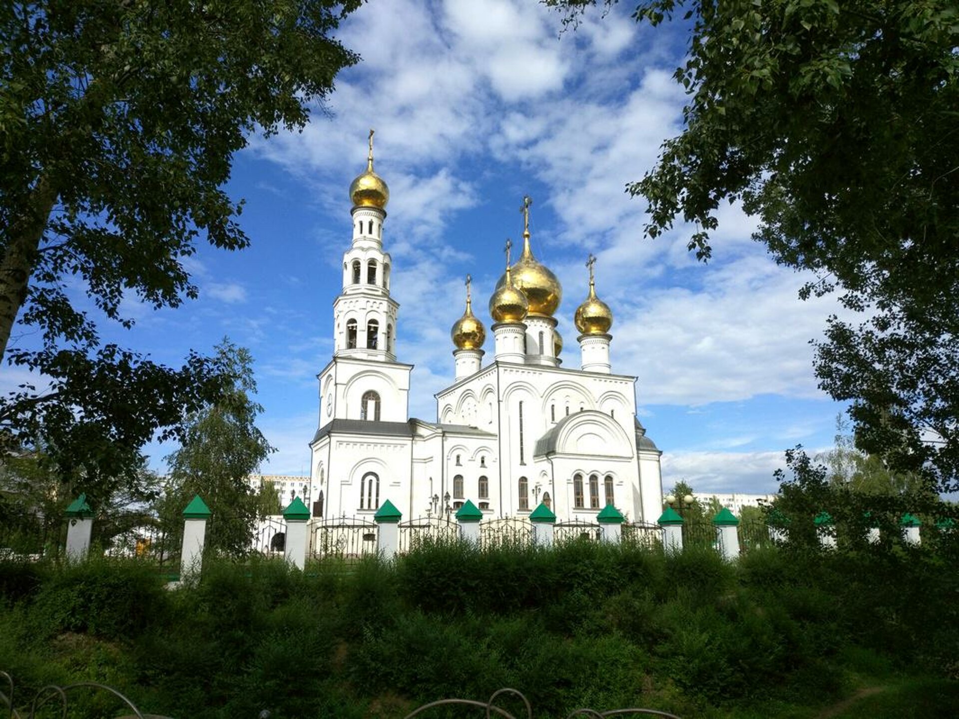 Спасо-Преображенский кафедральный собор, Соборная площадь, Соборная  площадь, 2, Абакан — 2ГИС