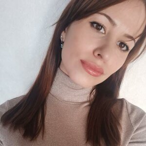 Мария Леонидова