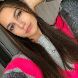 Дарья Лопатина