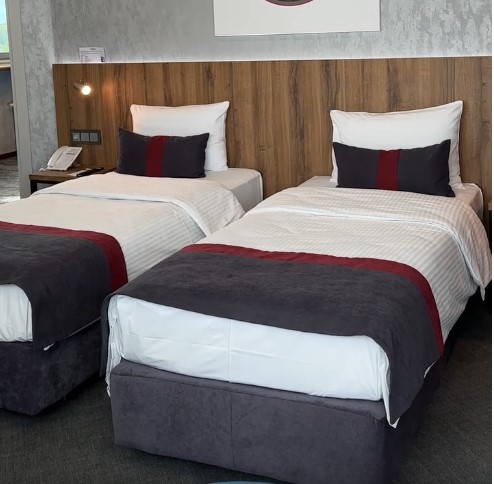 Ramada by Wyndham Yekaterinburg Hotel&Spa: отзыв от Artem Poerin