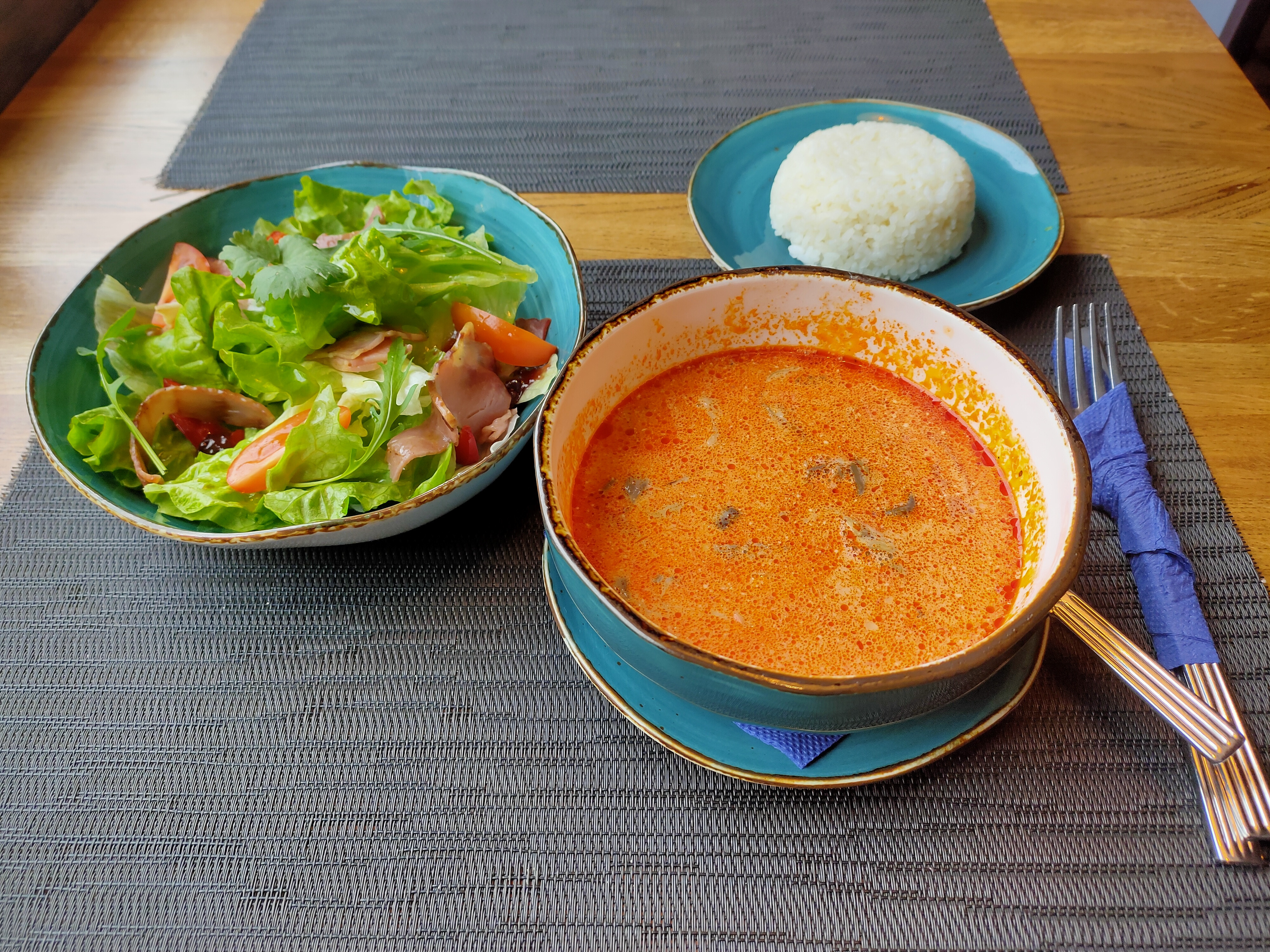 Паназиатская кухня. Паназиатская кухня Красноярск. Паназиатский завтрак.