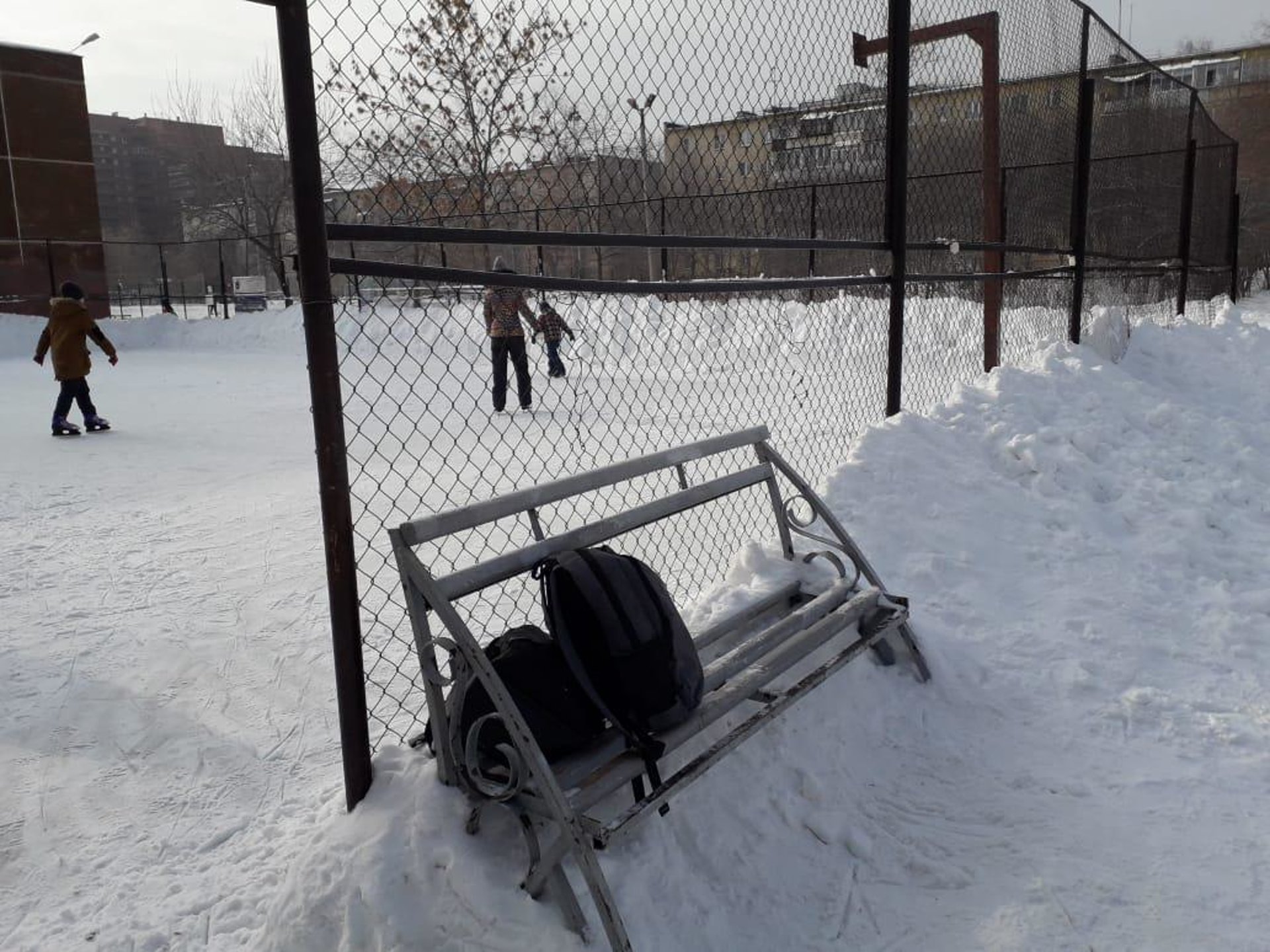 Гимназия № 70, Серова, 10, Екатеринбург — 2ГИС