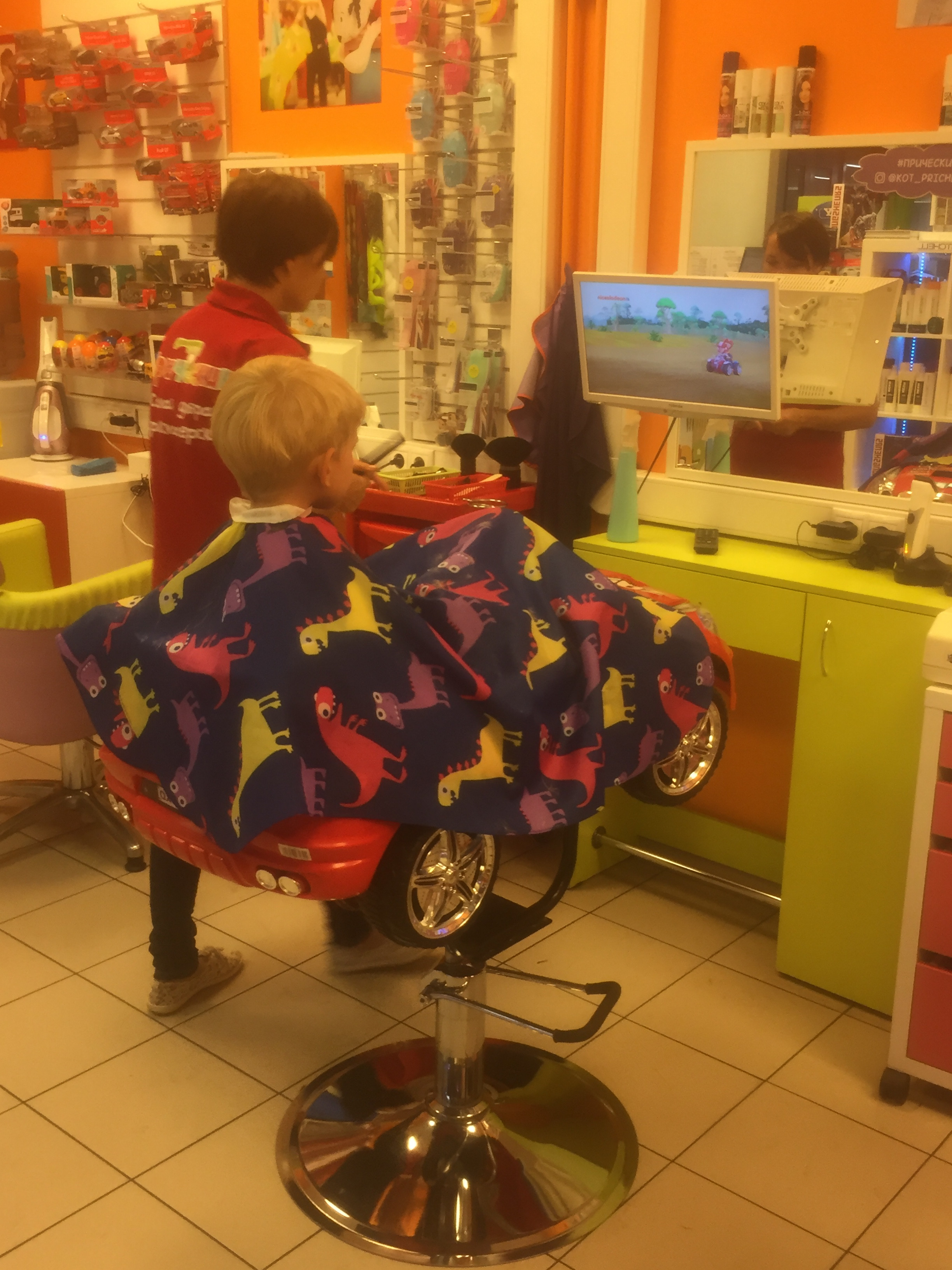 Детская парикмахерская Прическин