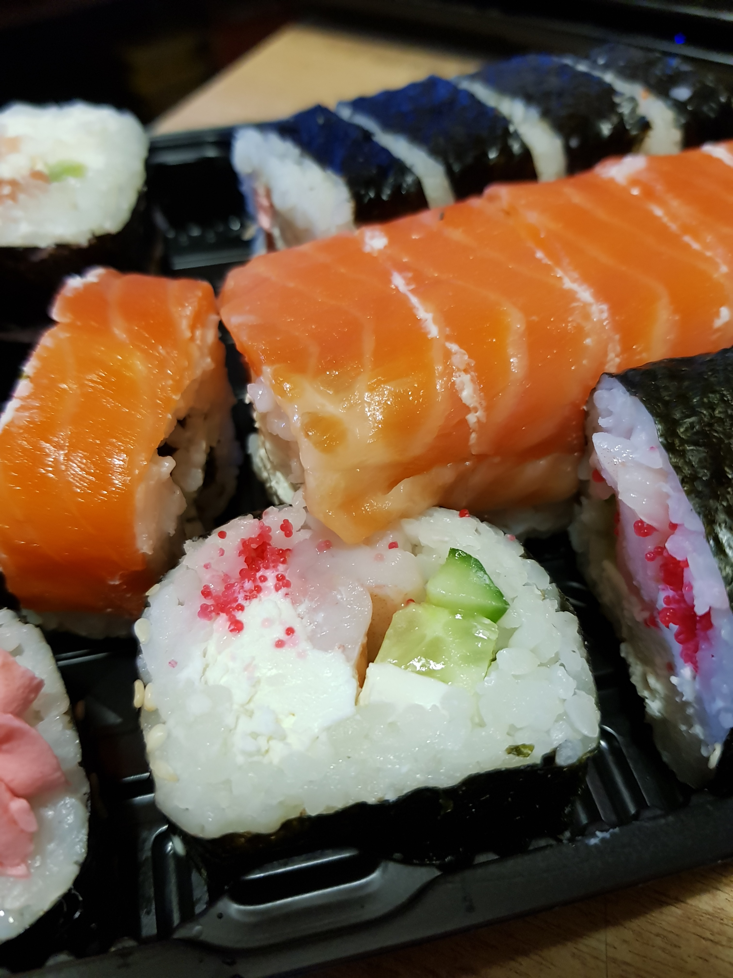 Заказать суши на дом бесплатно омск фото 33