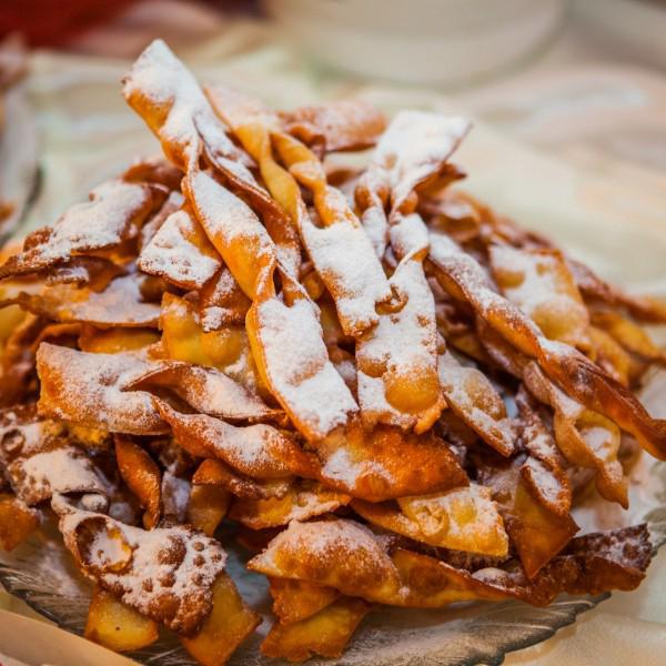 Сладости одни из самых вкусных в Тюмени!