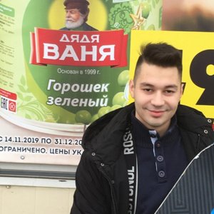 Артем Лобов