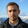 Аркадий Новиков