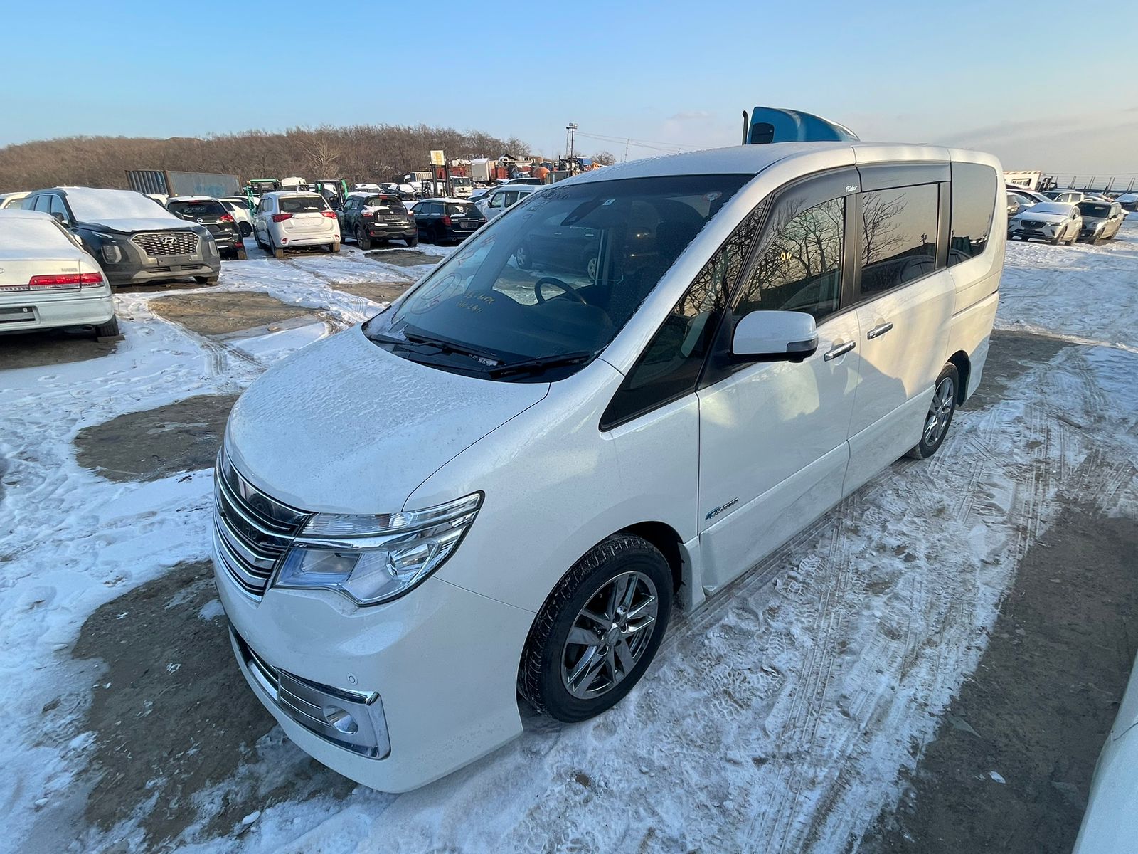 Саха японии джапан. Джапан Стар Владивосток. Джапан авто Владивосток.