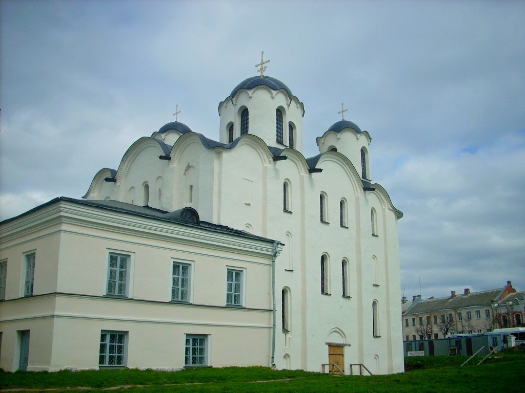 Церкви Ярославова Дворища Великий Новгород