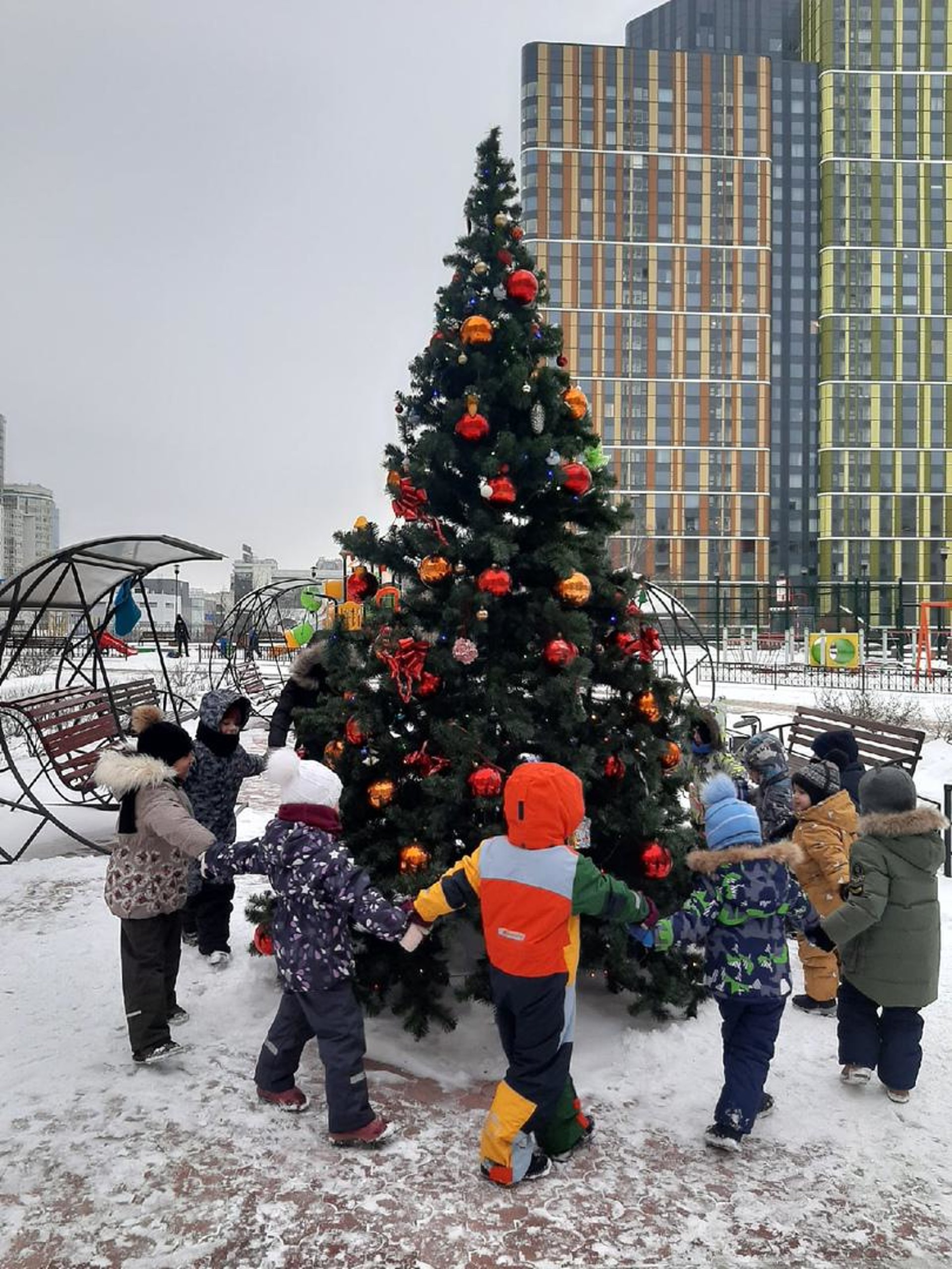 Детки-конфетки, центр по уходу за детьми, улица Радищева, 31, Екатеринбург  — 2ГИС