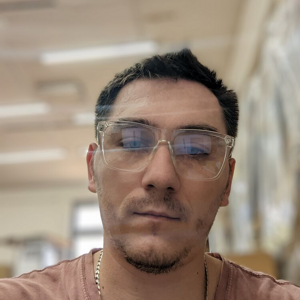 Александр Градов