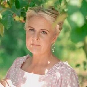 Elena Salanova