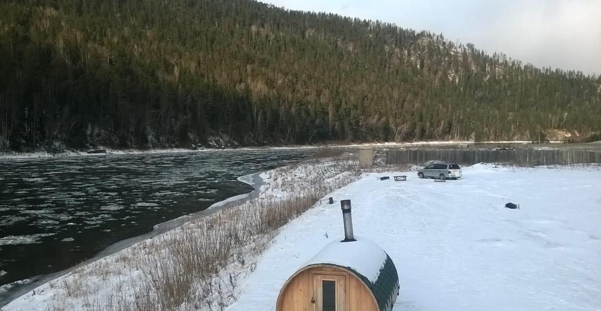 Веб камера береть мана. База отдыха Береть в Красноярске. Береть Мана. Беретская Поляна база. База отдыха на Береть Мана.