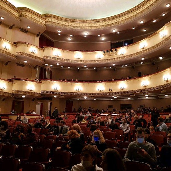 Схема зала вахтанговского театра